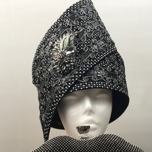 Whitthall and Shon Diva Crown